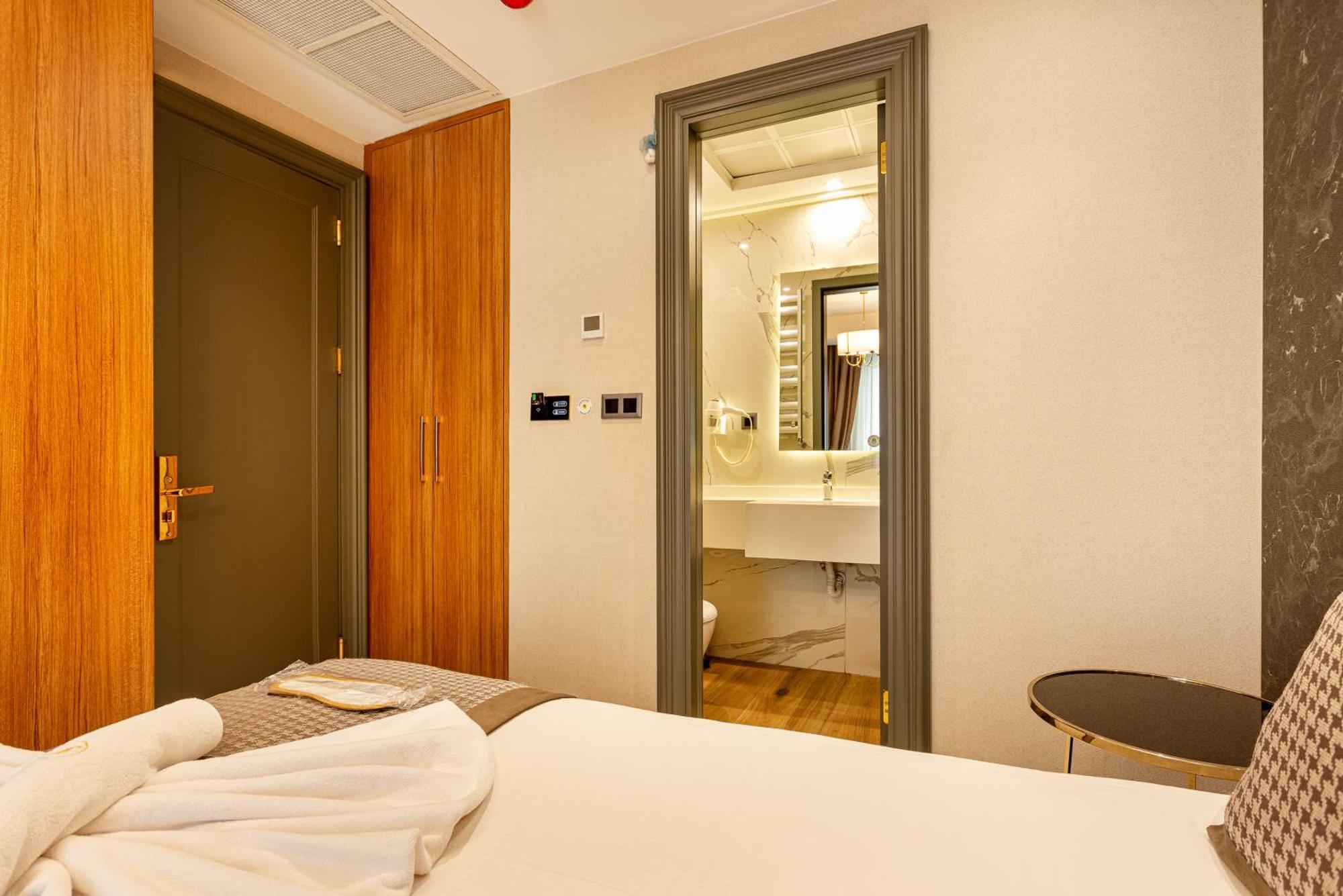 Santra Hotel Istanbul Ngoại thất bức ảnh